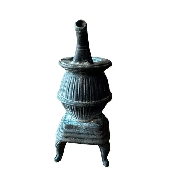 Vintage Miniature Potbelly Stove Cast Iron Incense Burner or Salesman Sample - Picture 3 of 6